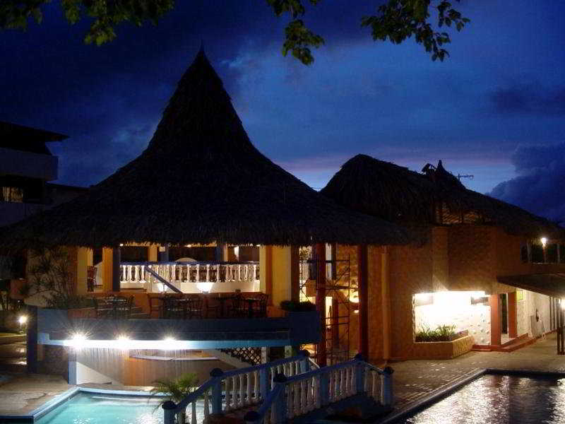 Hotel Puerta Del Sol Playa El Agua