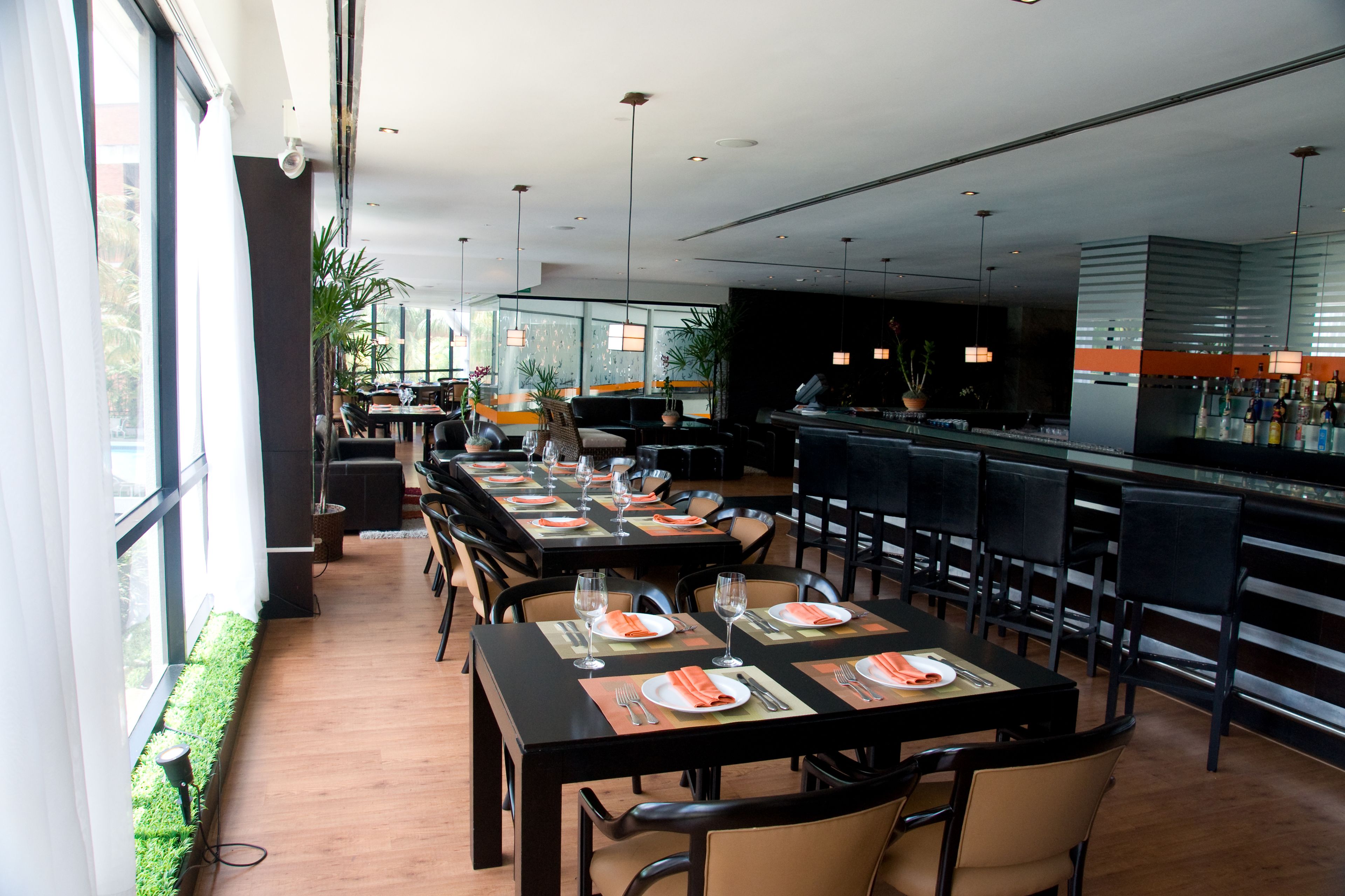Hotel & Suites Caracas