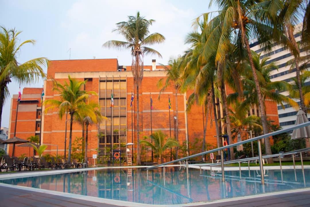 Hotel & Suites Caracas