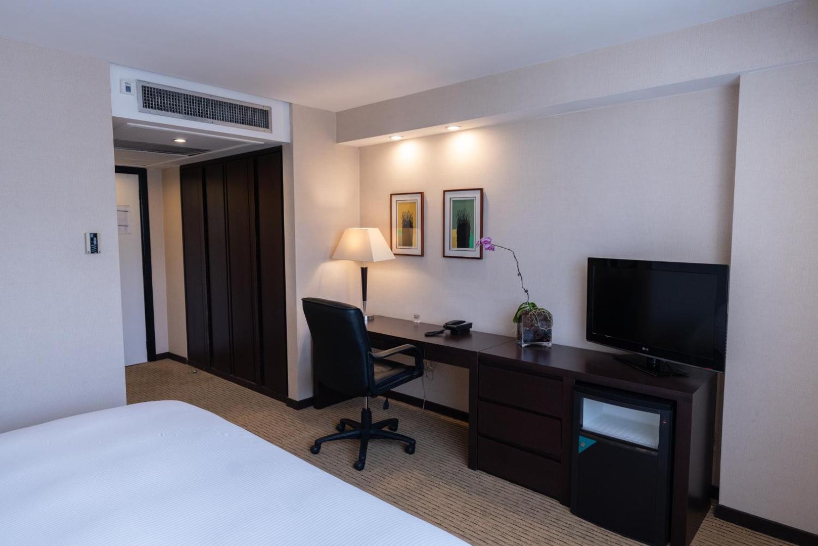 Hotel & Suites Caracas