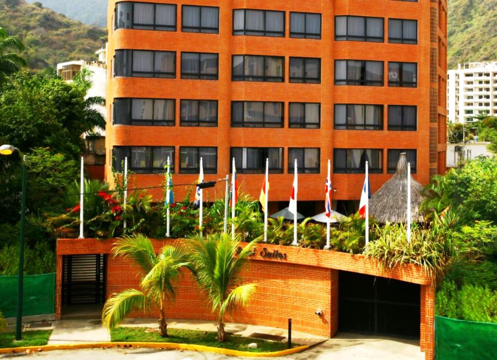 Costa Real Suites