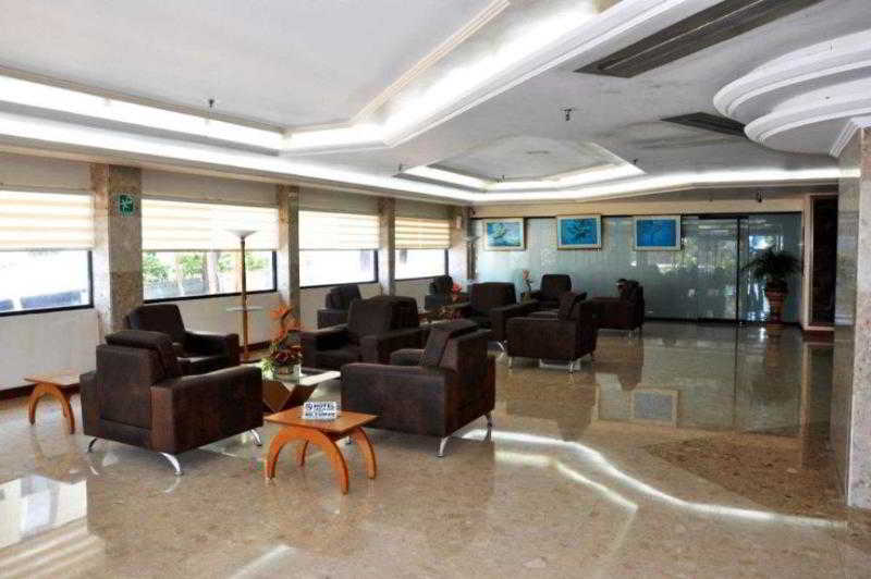 Eduard'S Hotel Suites & Resort