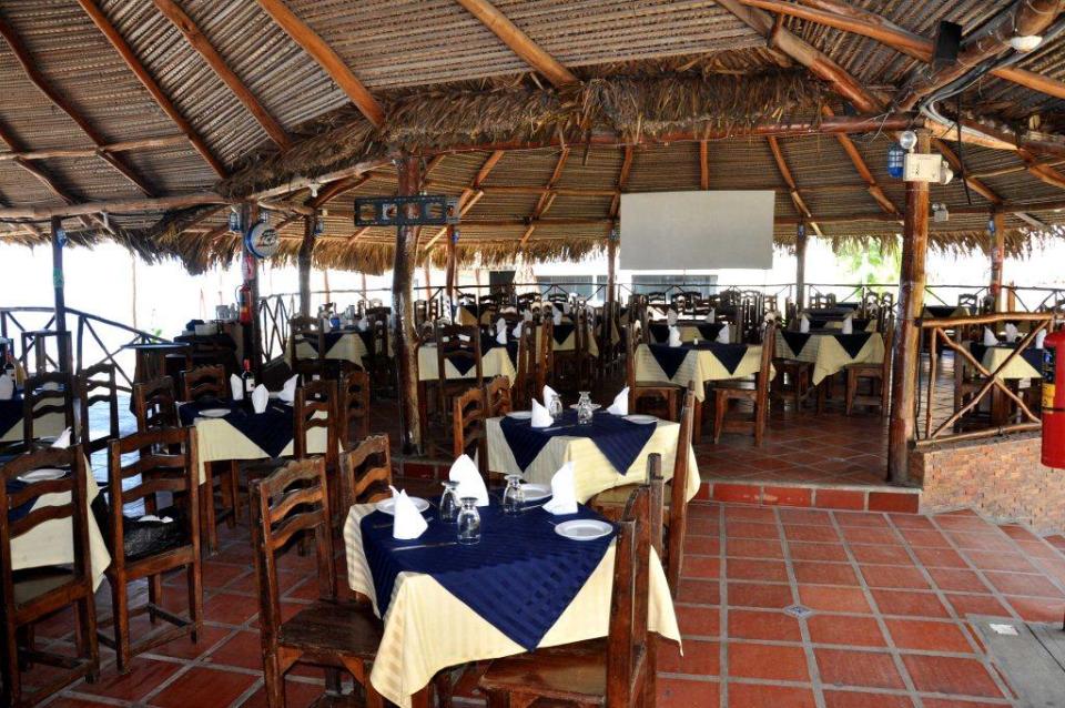 Eduard'S Hotel Suites & Resort