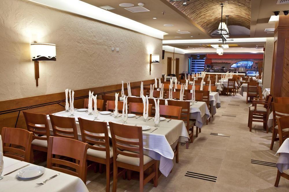 Hotel Chacao & Suites