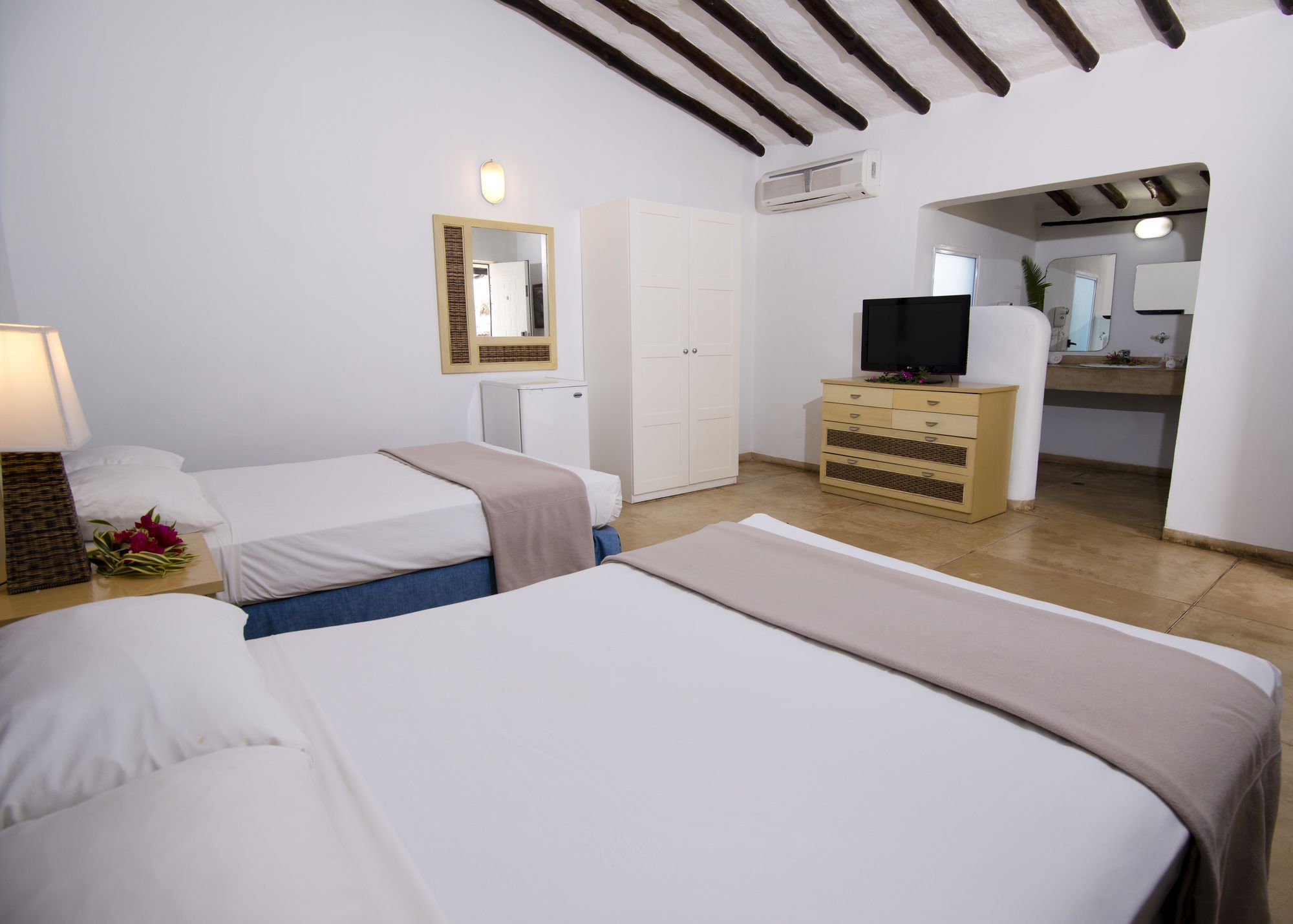 Sunsol Punta Blanca