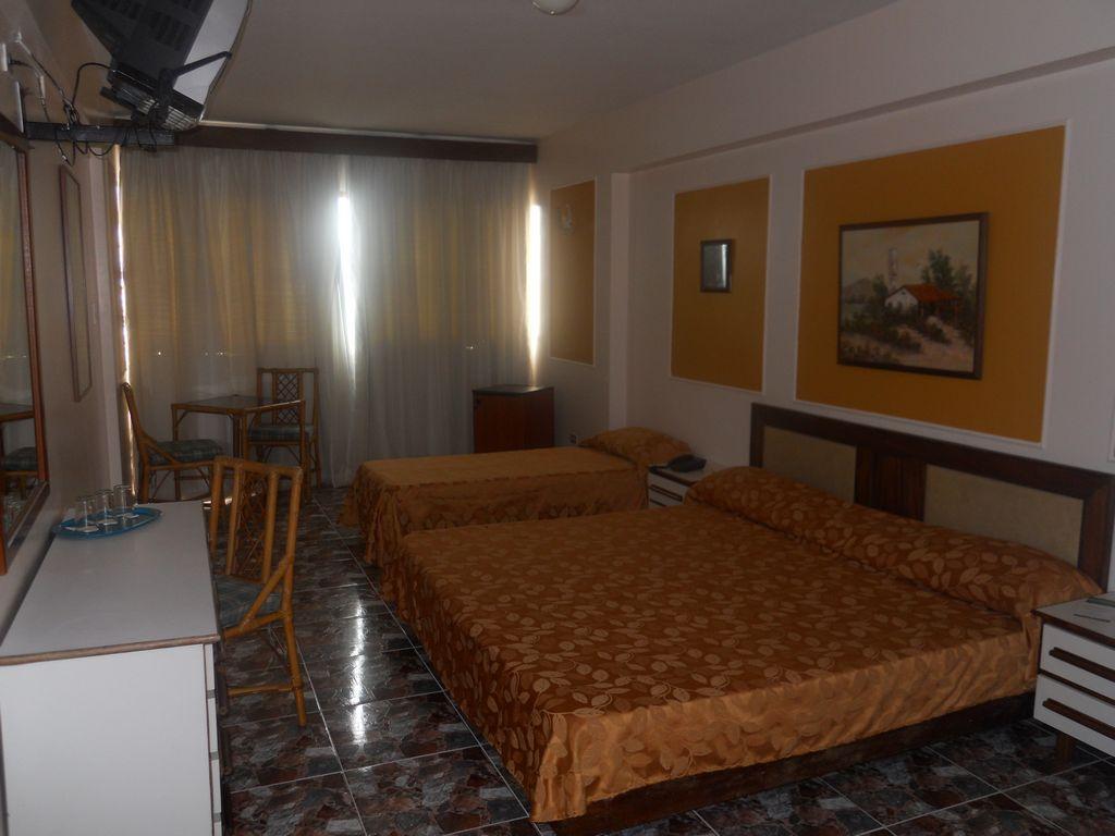 Hotel Las Quince Letras