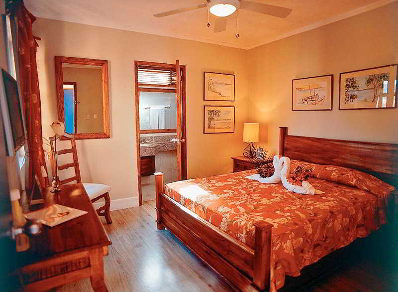 Costa Caribe Beach Resort