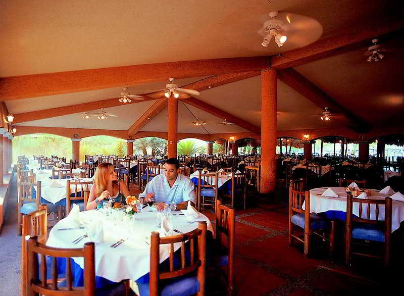 Costa Caribe Beach Resort