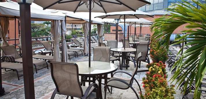 Embassy Suites by Hilton Valencia-Downtown