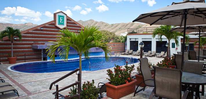 Embassy Suites by Hilton Valencia-Downtown