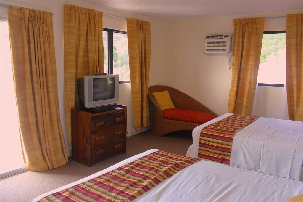 Bunker Hill Hotel