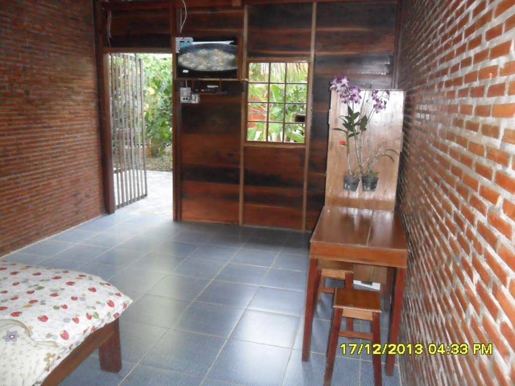 Chalet Suisse Guest House