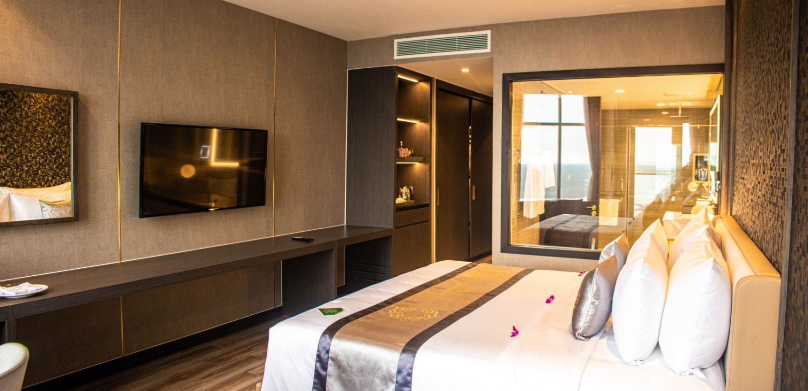 Diamond Stars Ben Tre Hotel