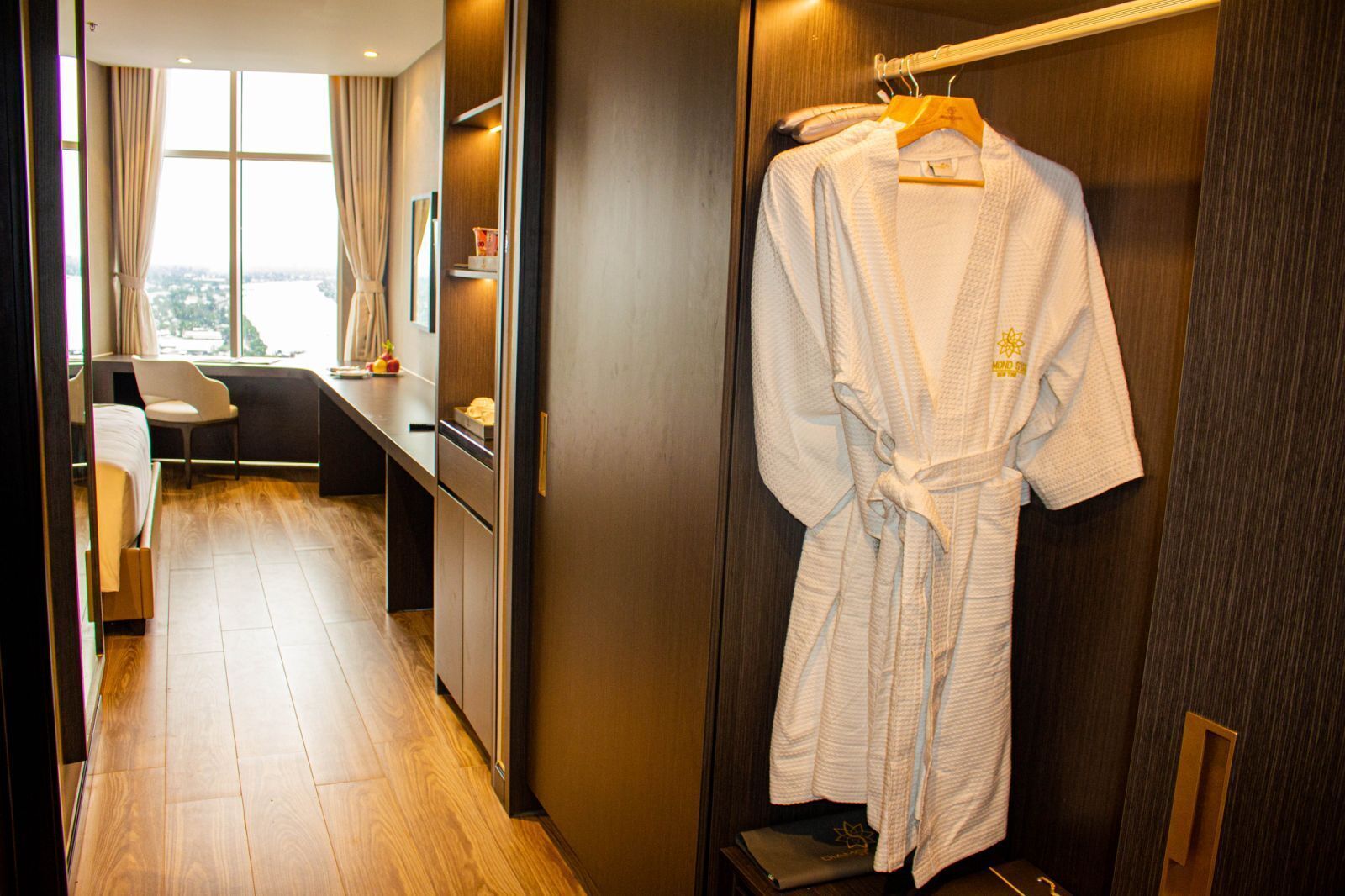 Diamond Stars Ben Tre Hotel