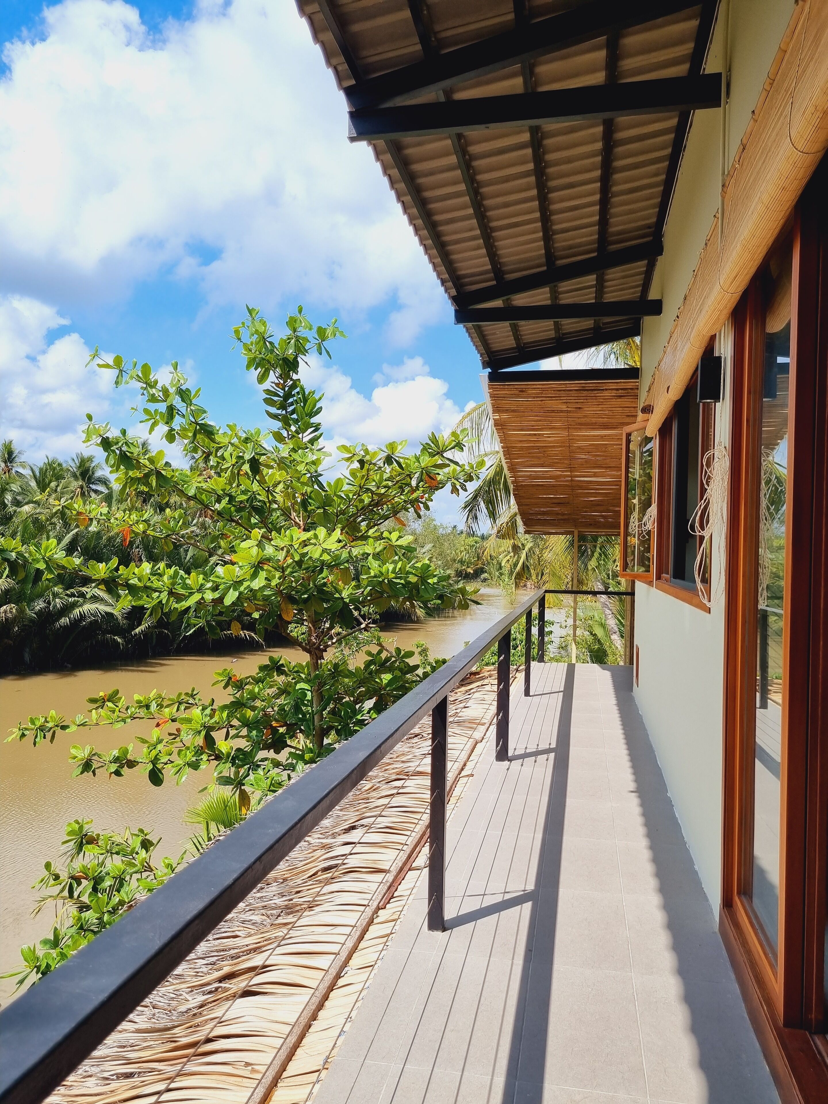 Innerzen Riverside Homestay