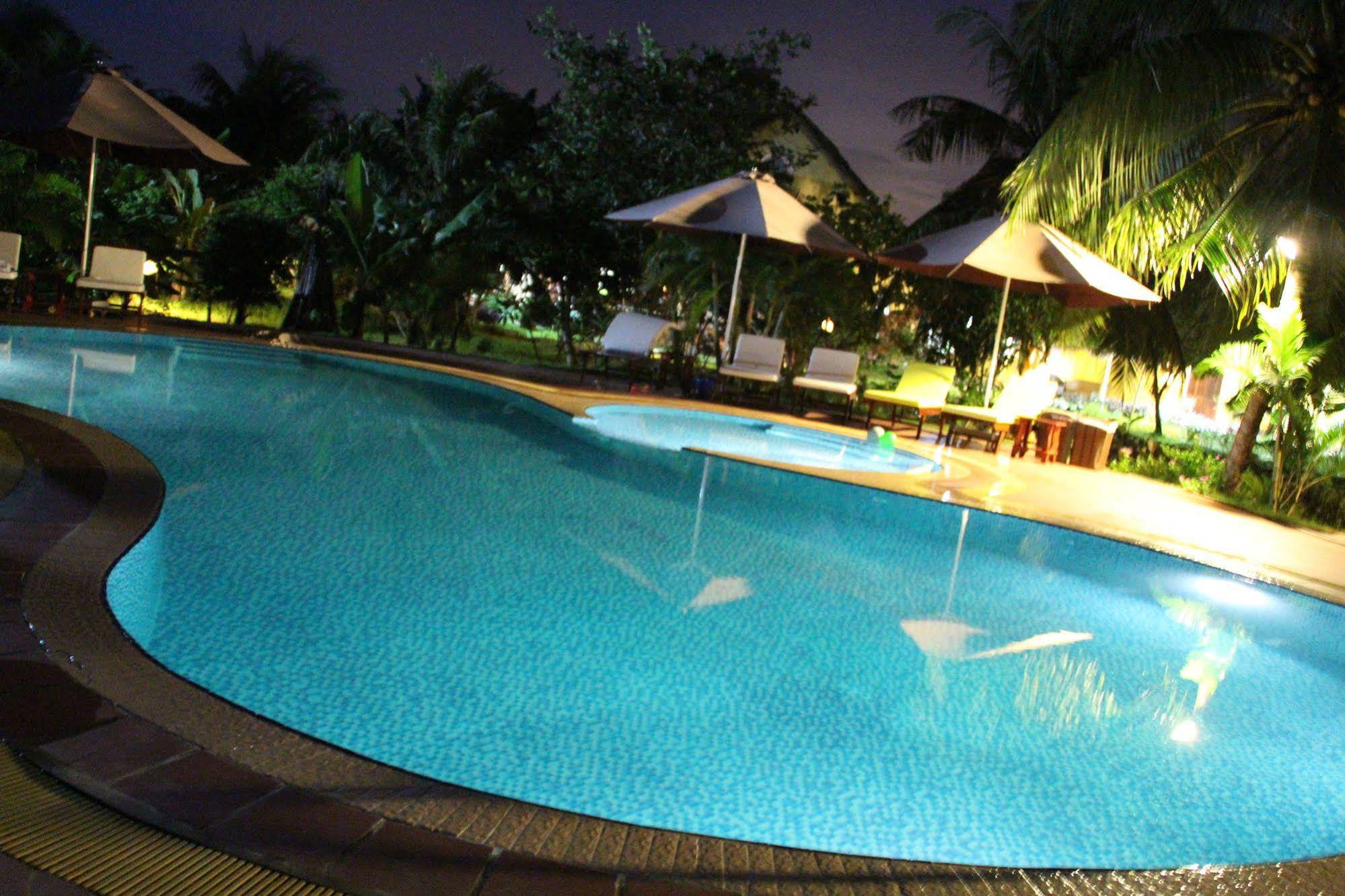 Mango Home Riverside