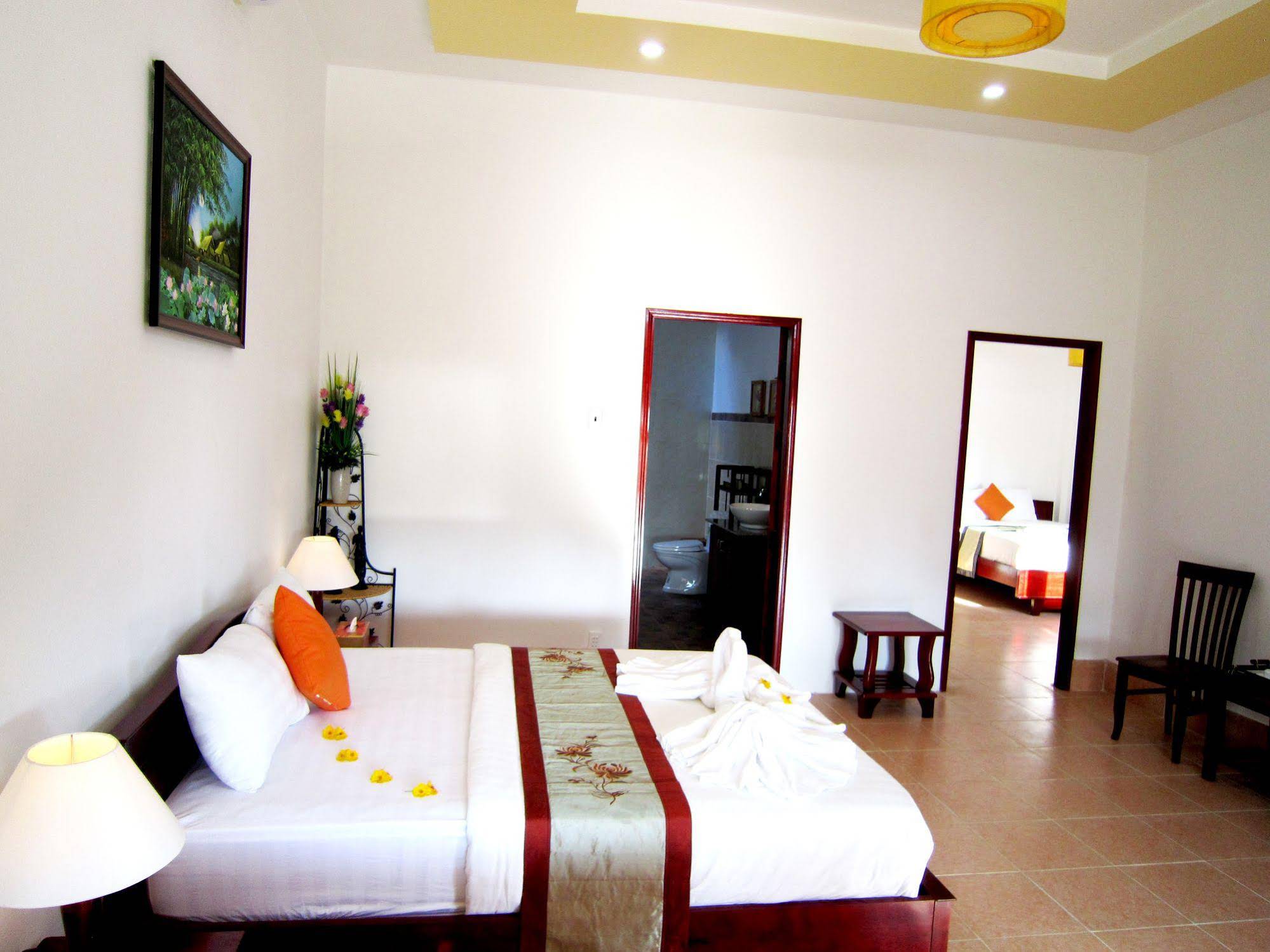 Mango Home Riverside