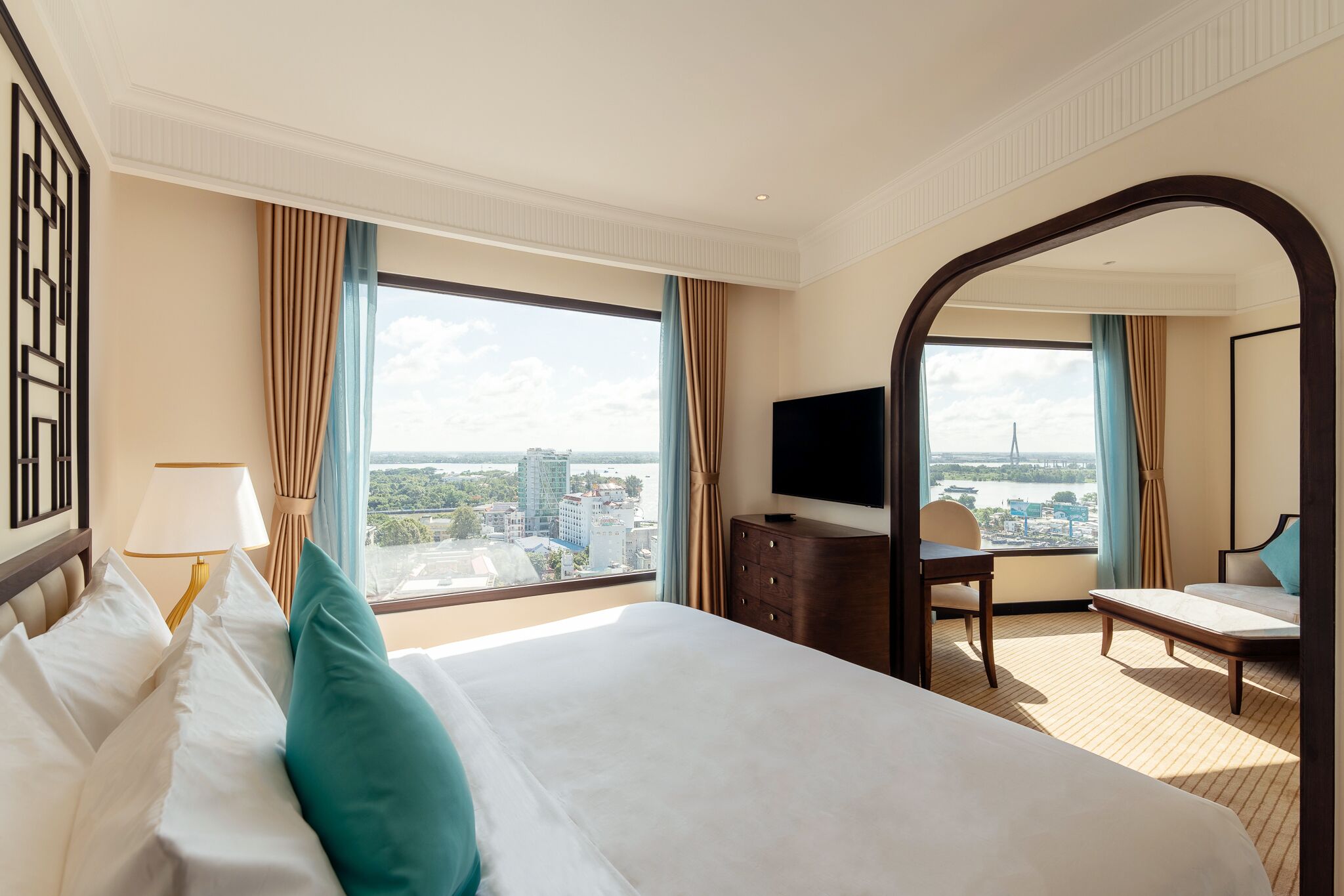 Charmant Suites A Boutique Hotel Can Tho