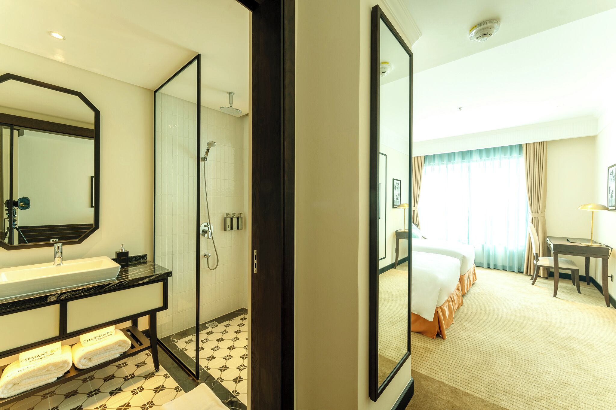 Charmant Suites A Boutique Hotel Can Tho