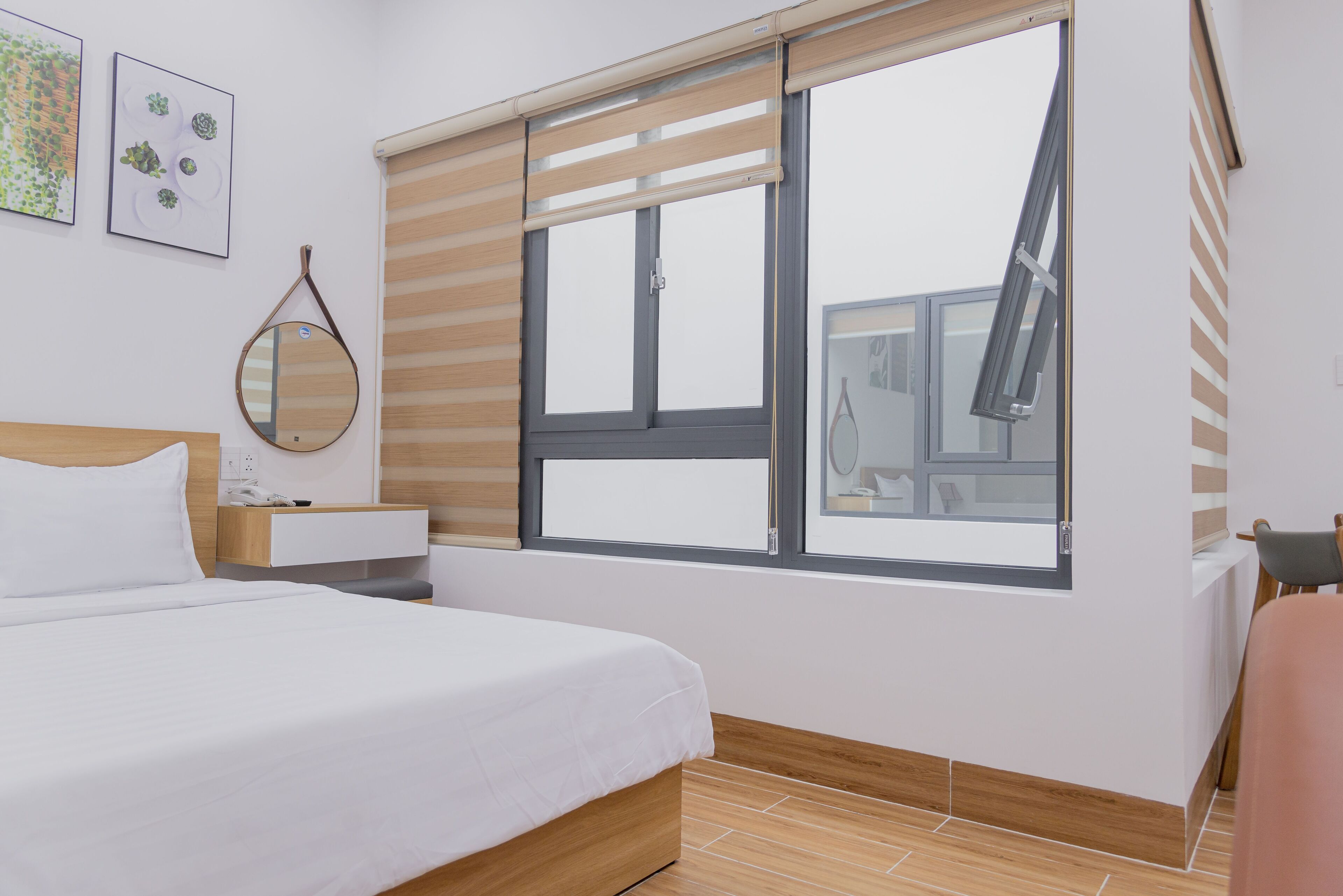 Victory Hotel by OYO