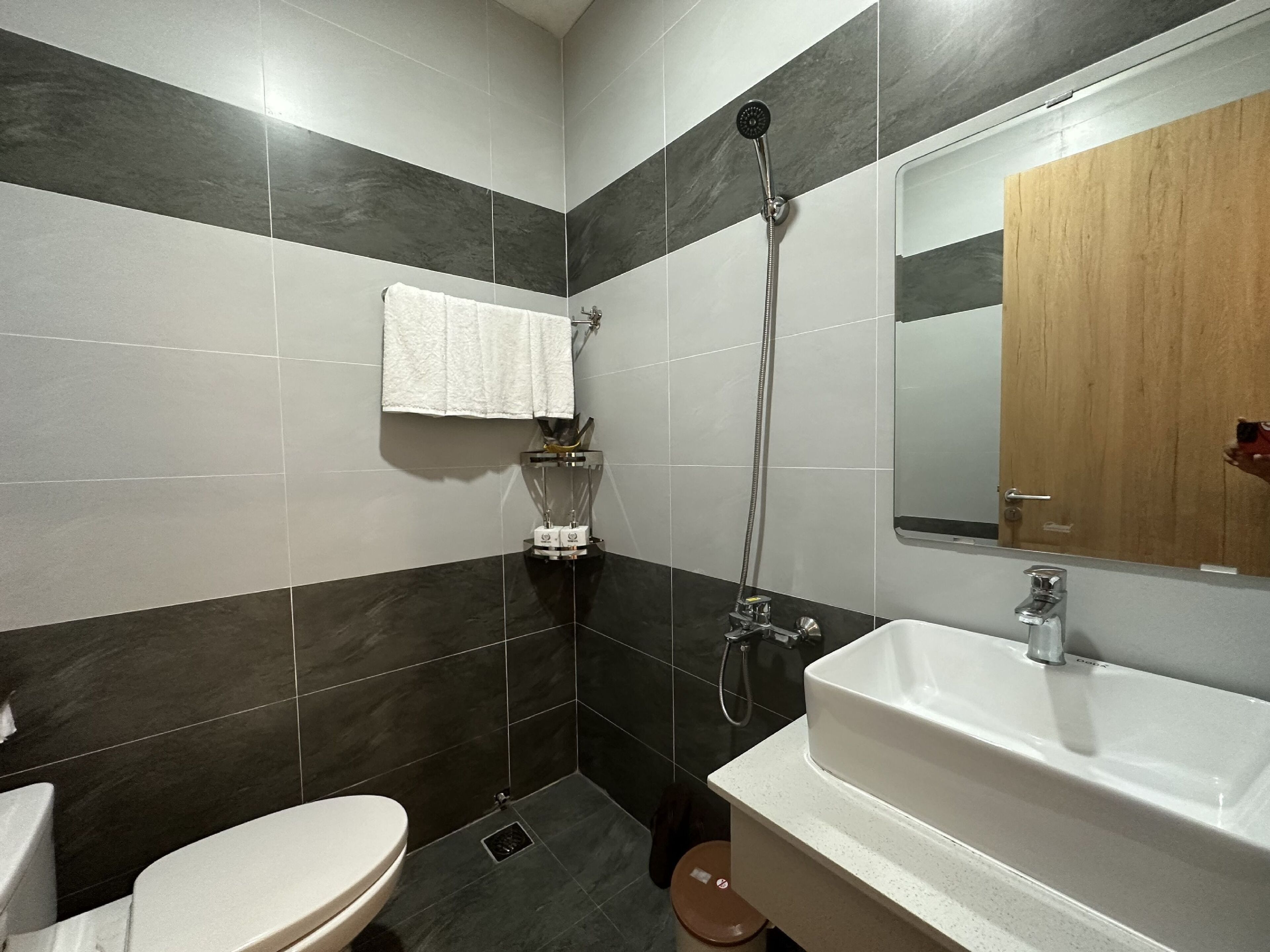Victory Hotel by OYO