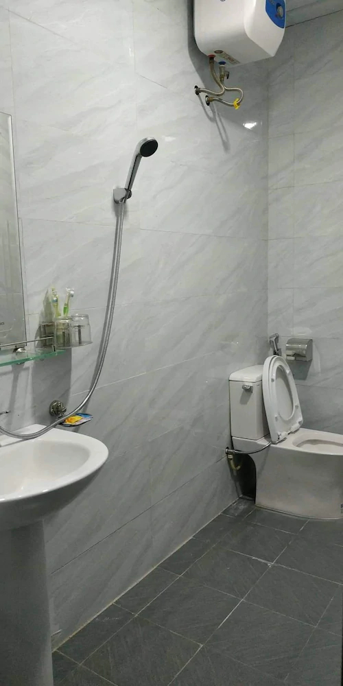 Nhà Nghi Hoàng Anh