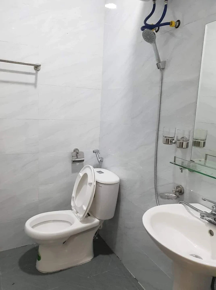 Nhà Nghi Hoàng Anh