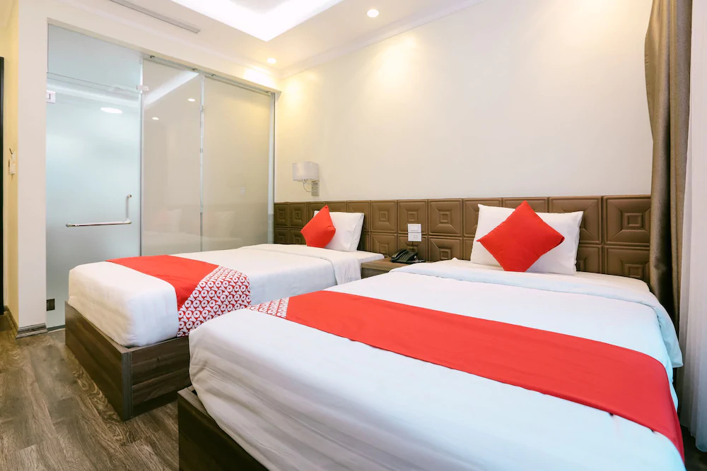 Halong Legend Hotel by OYO Rooms