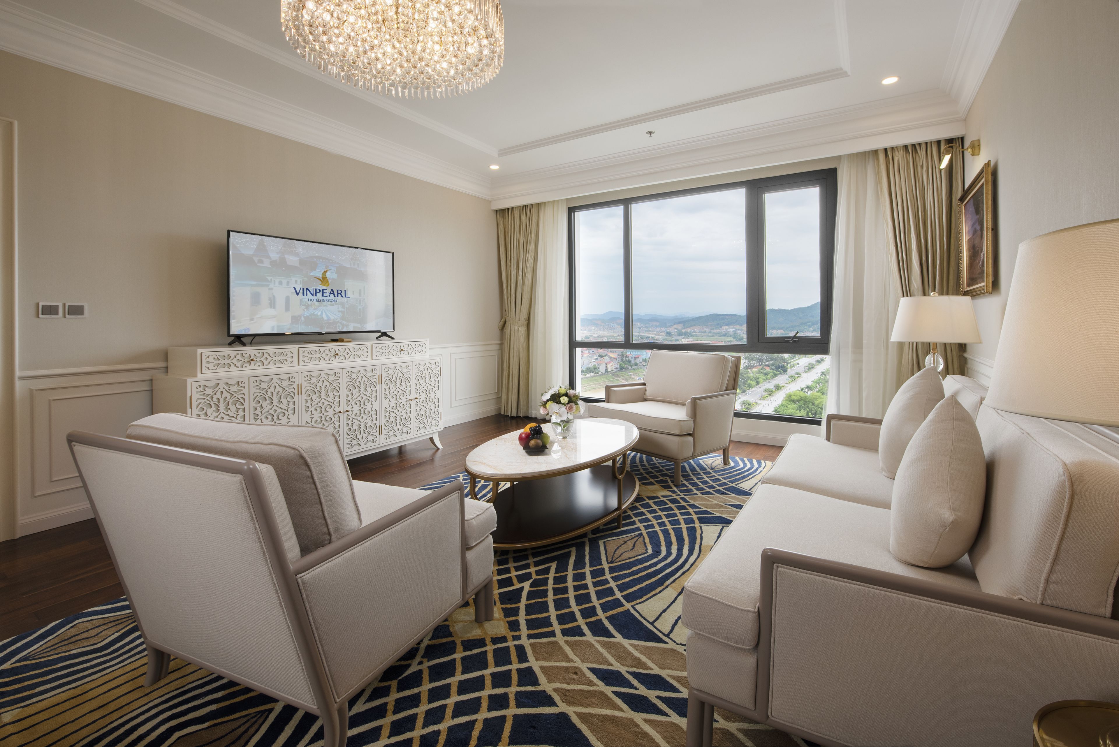 Four Points by Sheraton Lang Son