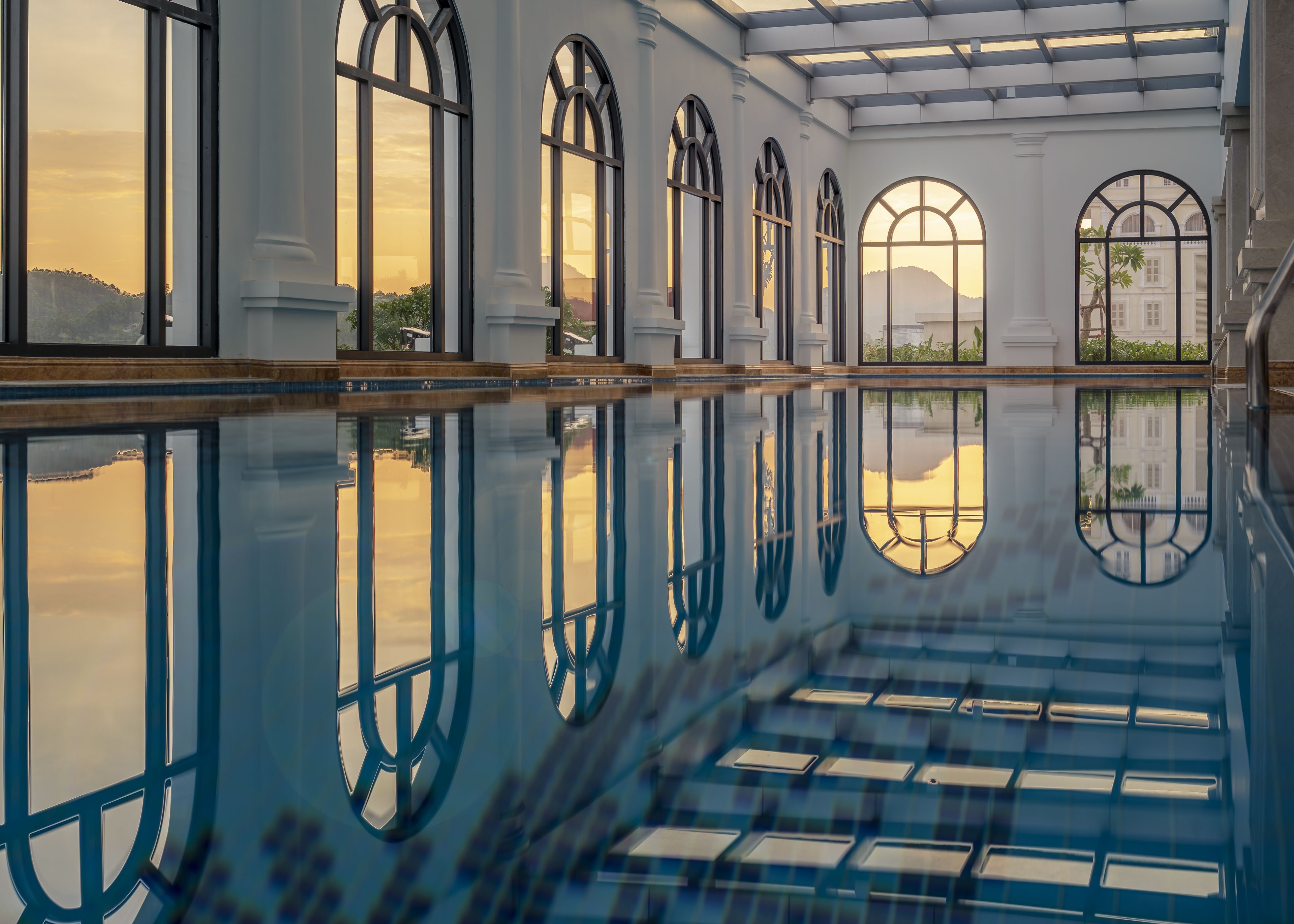 Four Points by Sheraton Lang Son