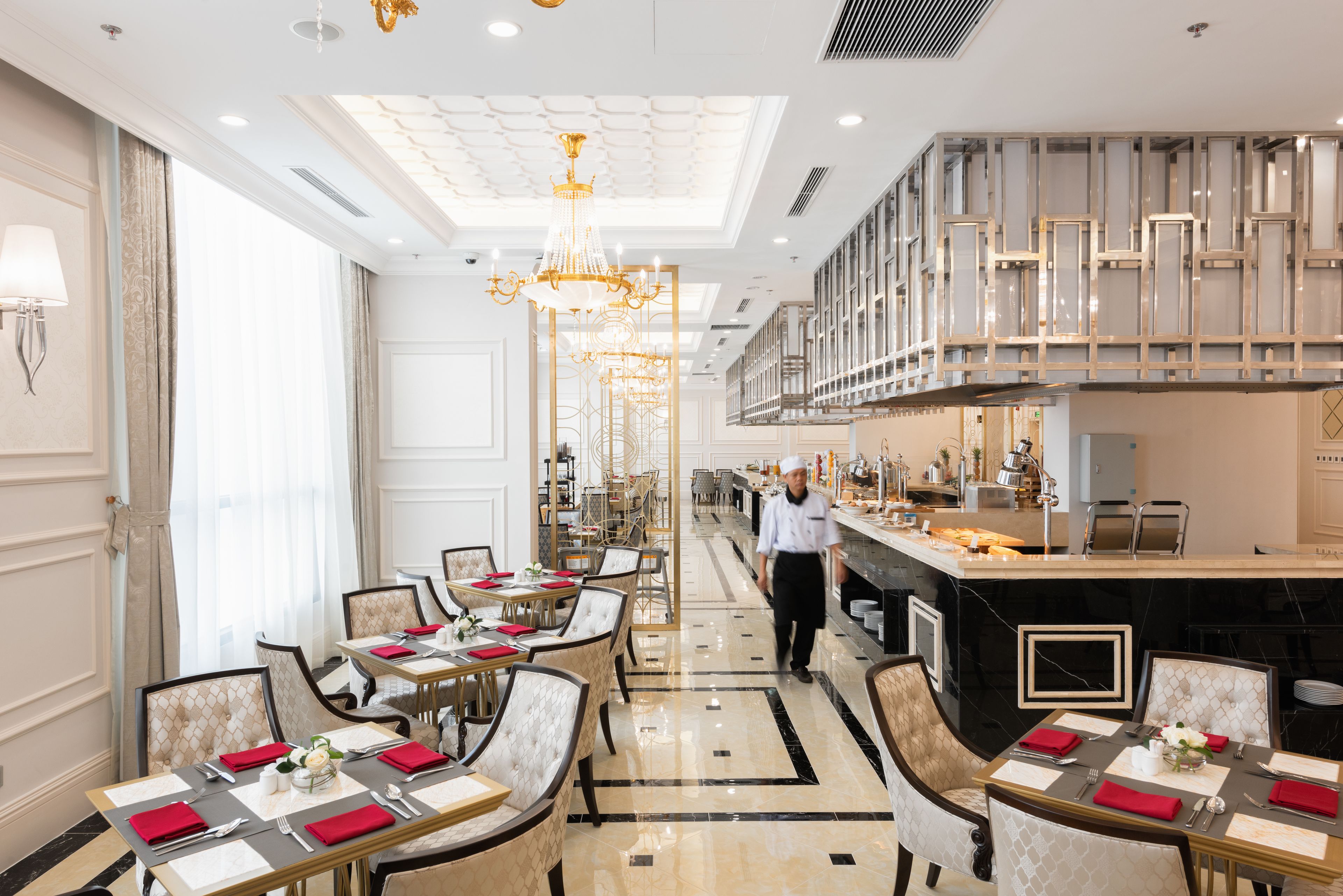 Four Points by Sheraton Lang Son