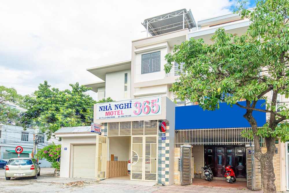 365 Motel by OYO Rooms