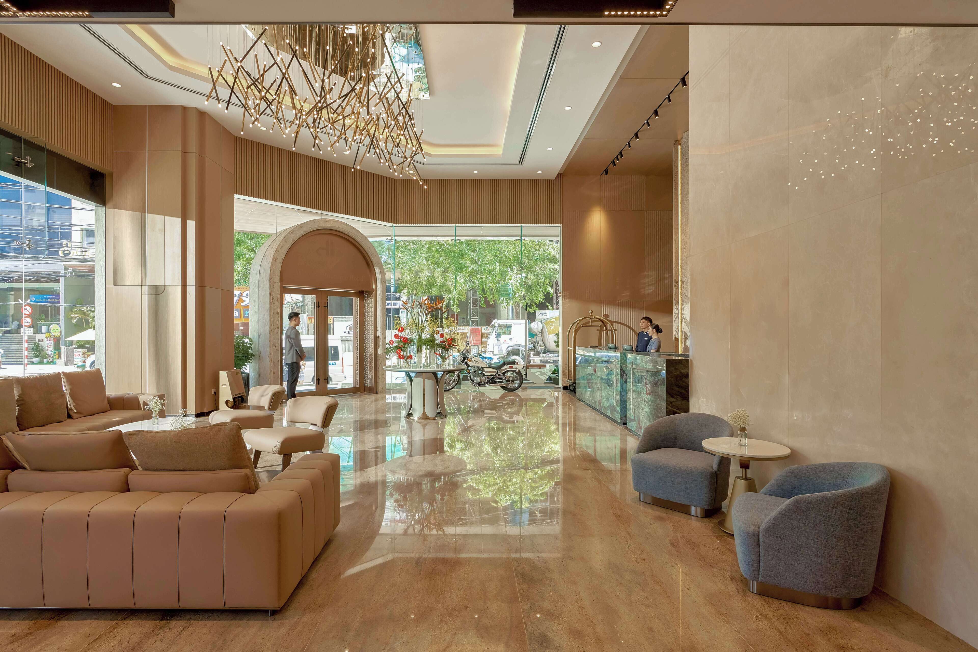 Adamas Boutique Hotel