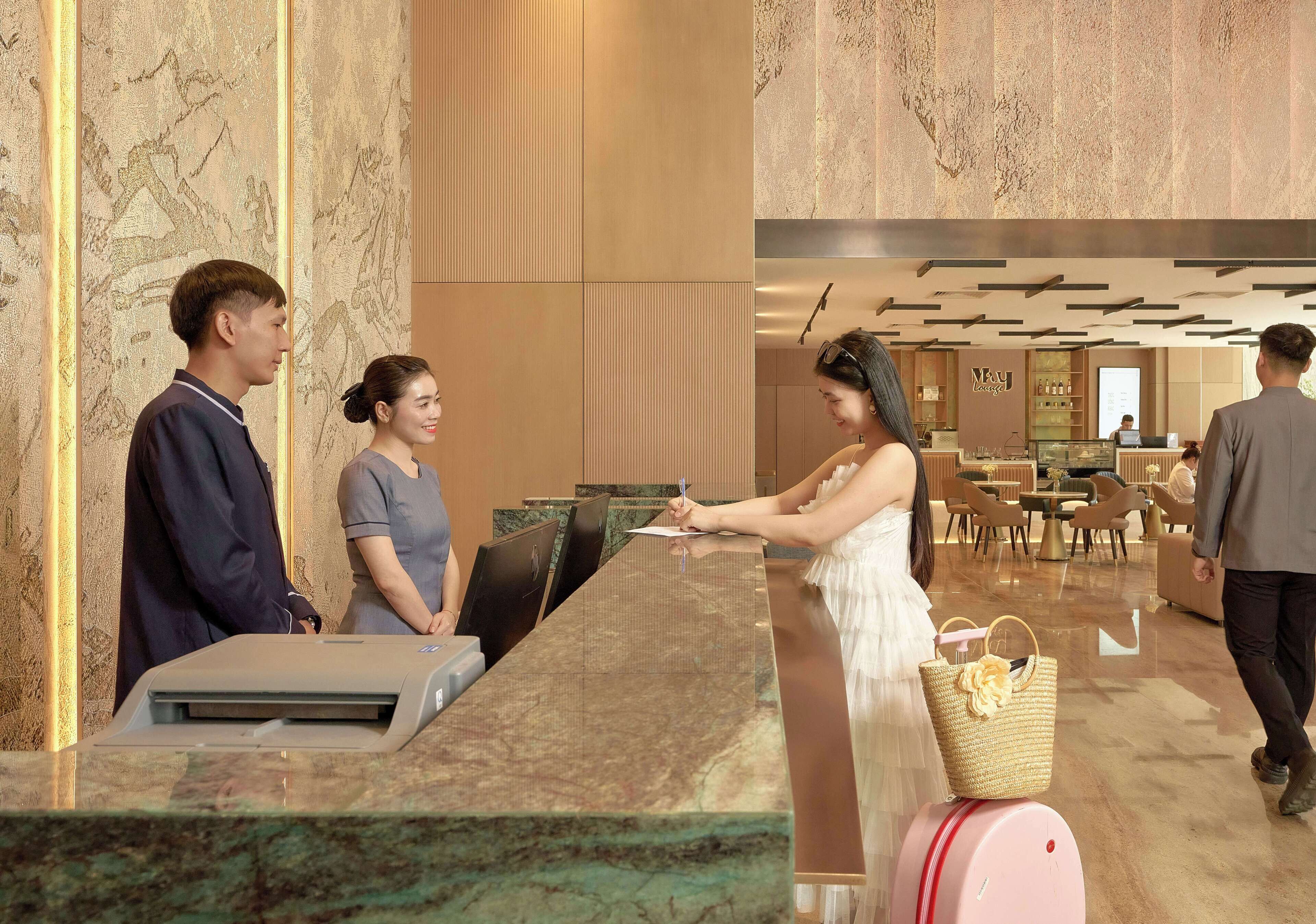 Adamas Boutique Hotel