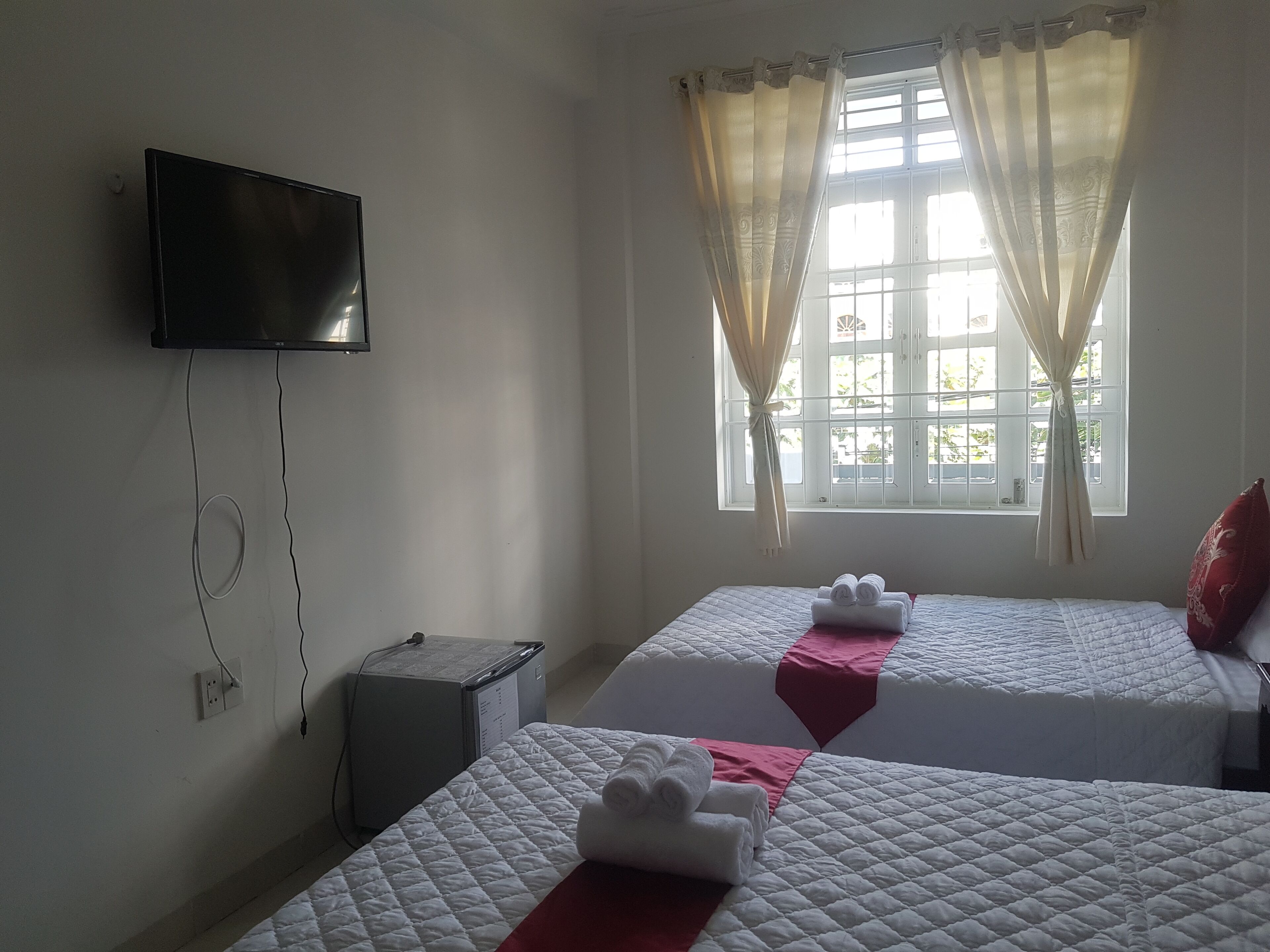 An Phat Hotel by OYO Rooms
