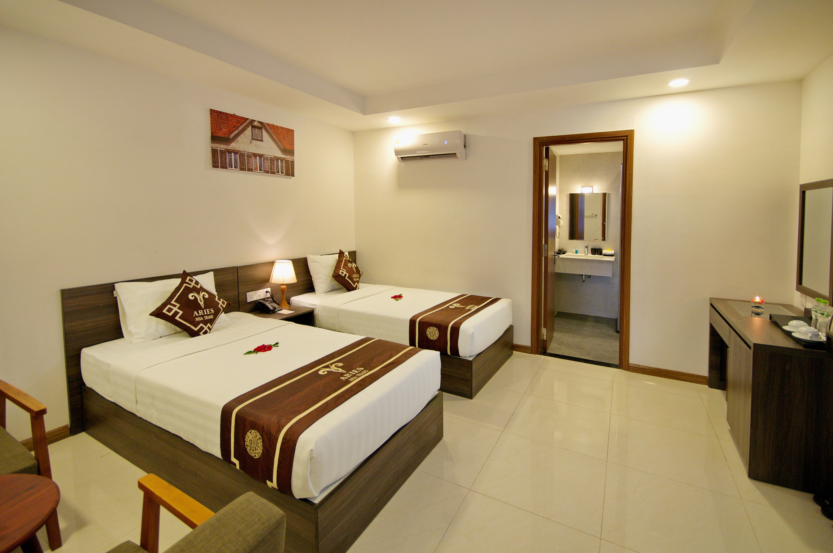 Aries Hotel
