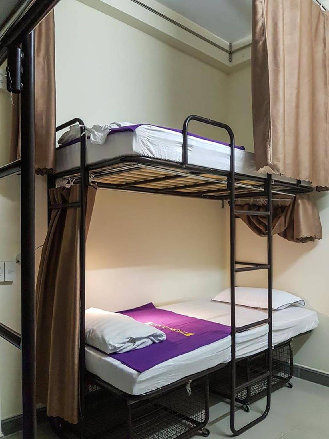 Backpack Hostel