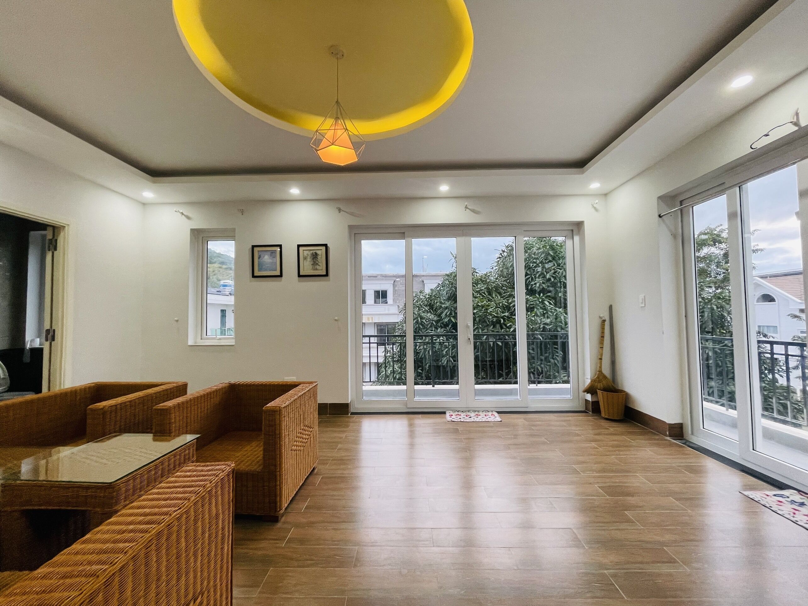 Benzen Villas Nha Trang