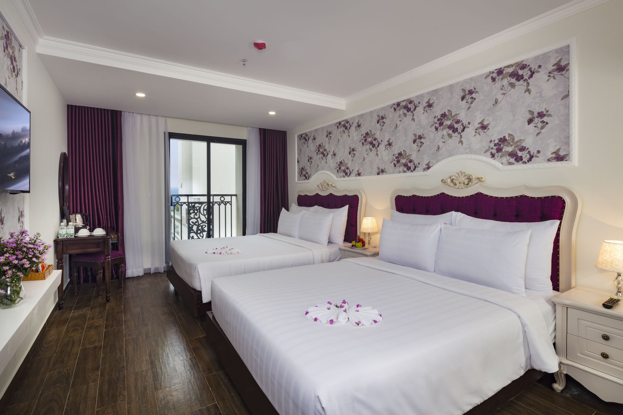 Bonjour Nha Trang Hotel