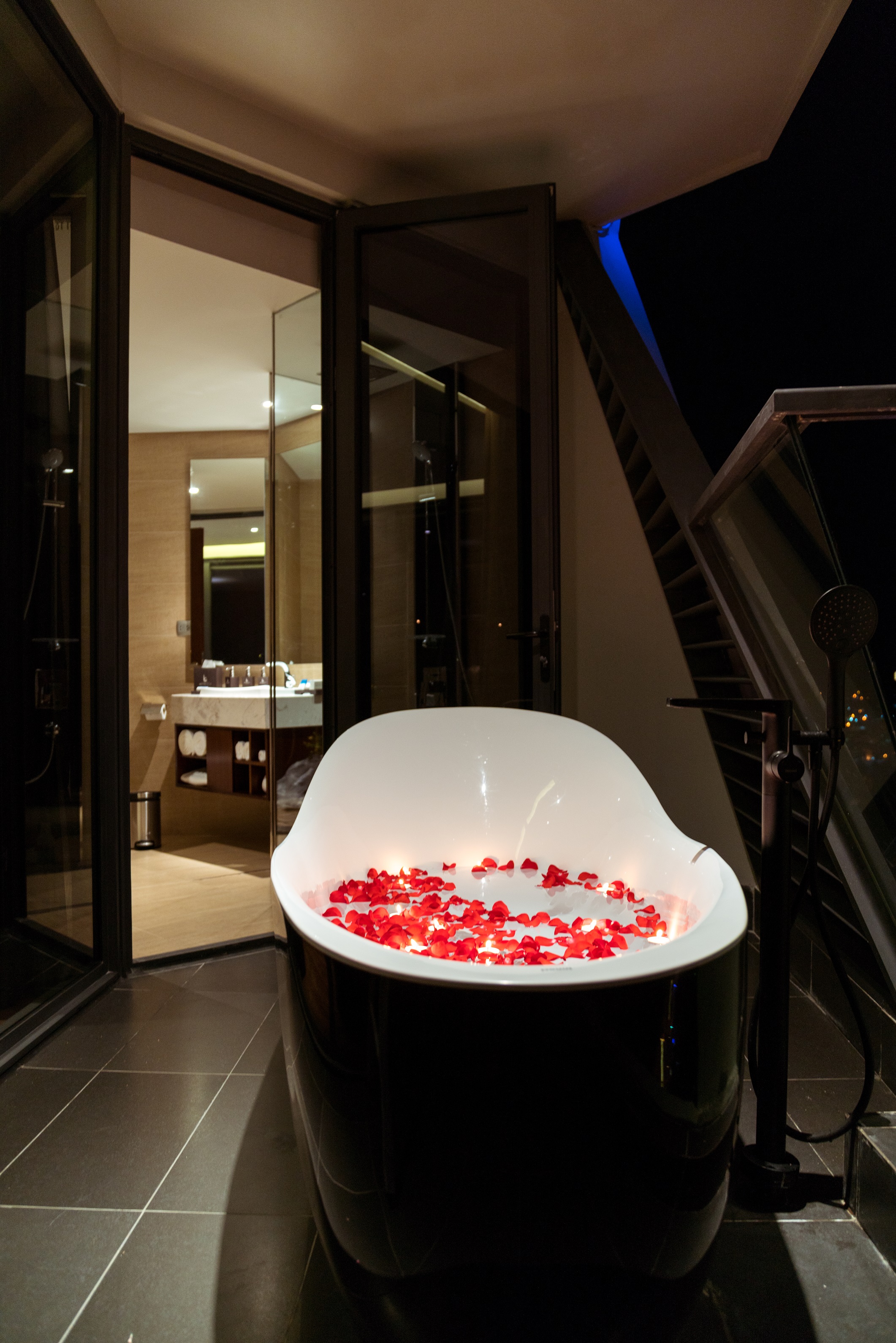 Royal Beach Boton Blue Hotel & Spa
