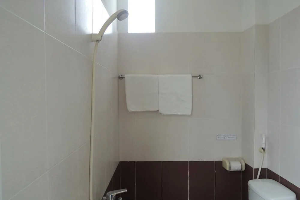 C30 Glory Hotel