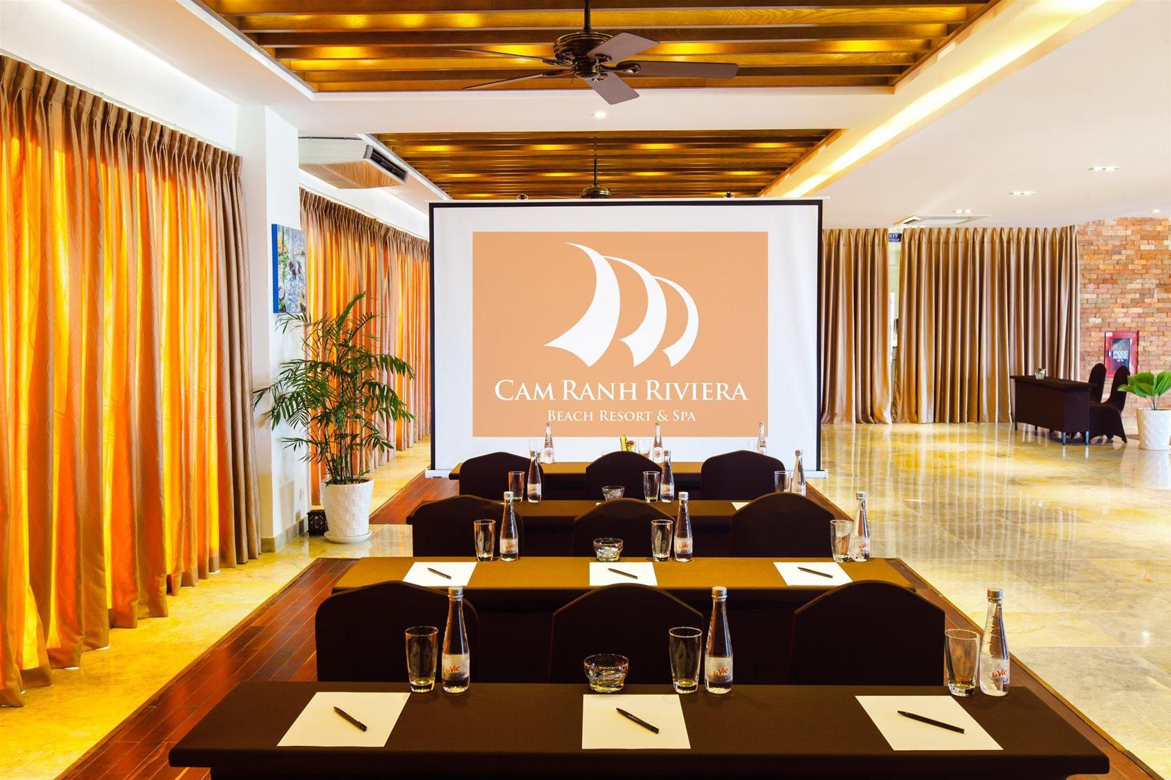 Cam Ranh Riviera Beach Resort & Spa