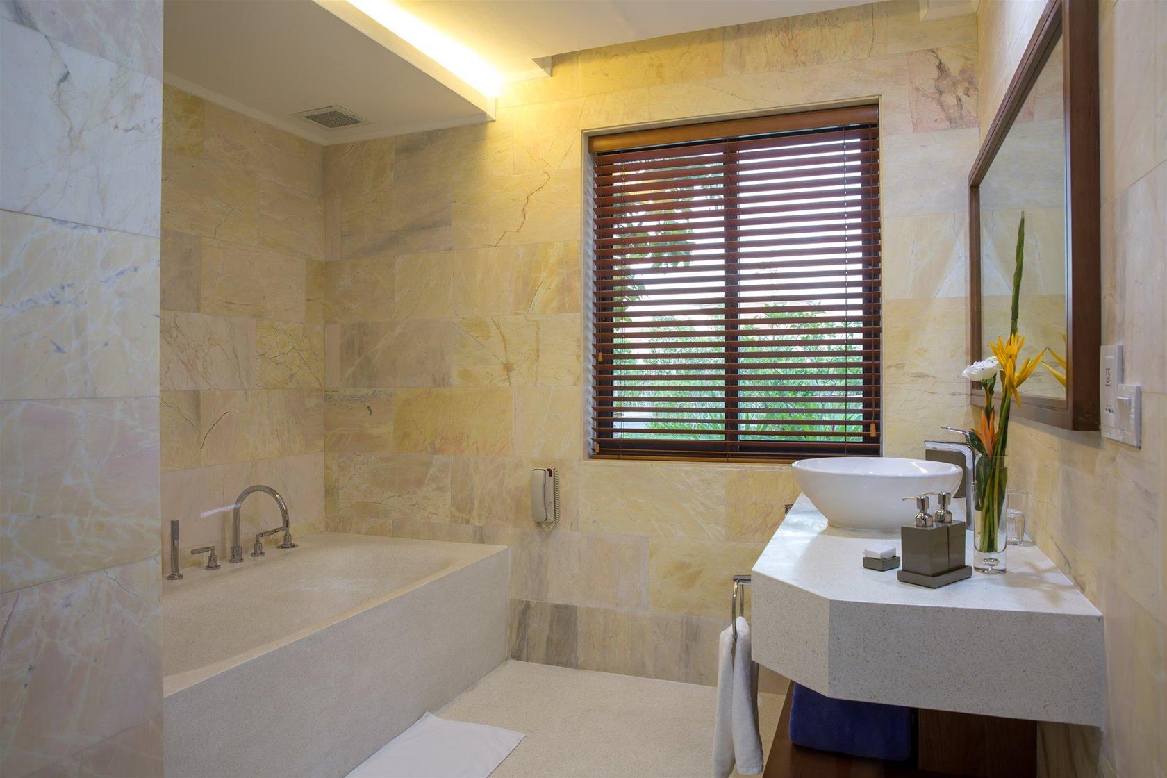 Cam Ranh Riviera Beach Resort & Spa
