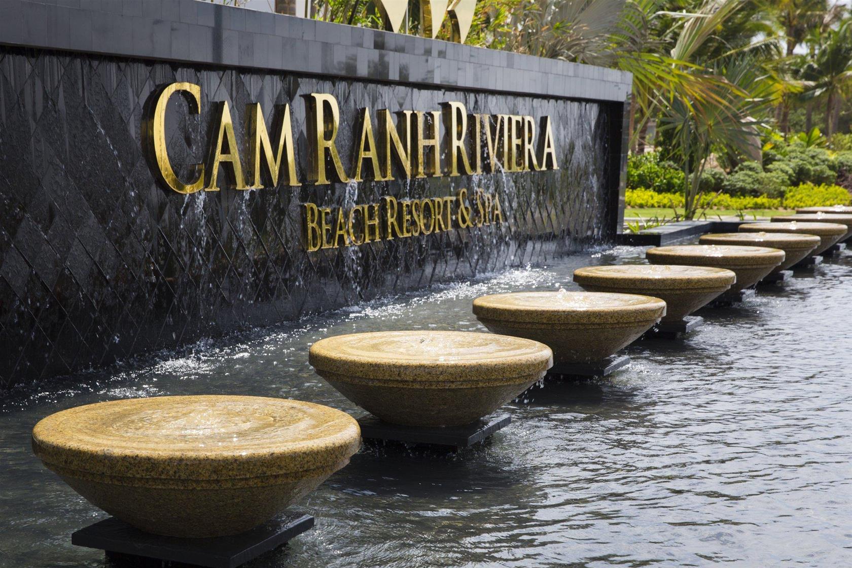 Cam Ranh Riviera Beach Resort & Spa