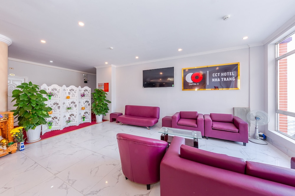 Cct Hotel Nha Trang by OYO Rooms