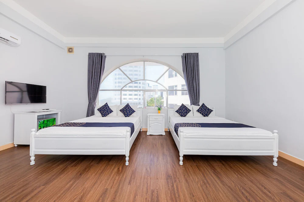 Cct Hotel Nha Trang by OYO Rooms