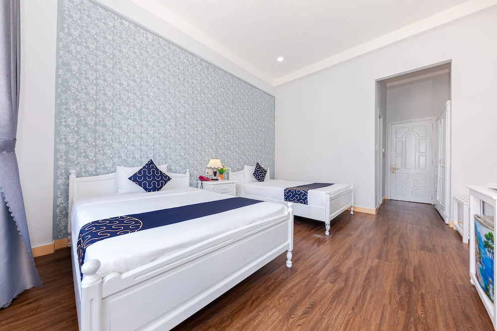 Cct Hotel Nha Trang by OYO Rooms