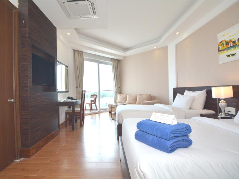Ocean Waves Resort Cam Ranh
