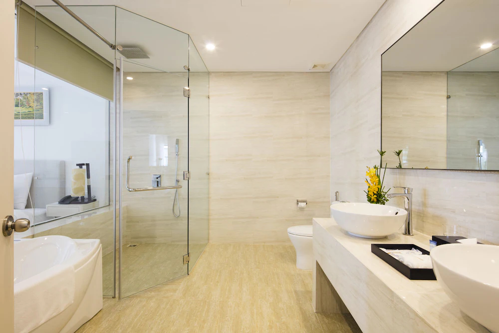Diamond Bay Condotel Resort