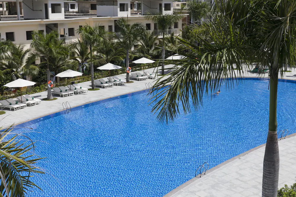 Diamond Bay Condotel Resort